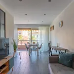 Magnifique 2 Pieces Au Coeur De Menton, Plages, Commerces Et Proximite Gares Apartament