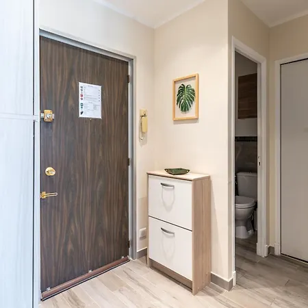 Magnifique 2 Pieces Au Coeur De Menton, Plages, Commerces Et Proximite Gares * Mentona