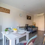 Magnifique 2 Pieces Au Coeur De Menton, Plages, Commerces Et Proximite Gares