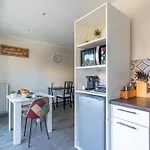 Magnifique 2 Pieces Au Coeur De Menton, Plages, Commerces Et Proximite Gares * Μεντόν