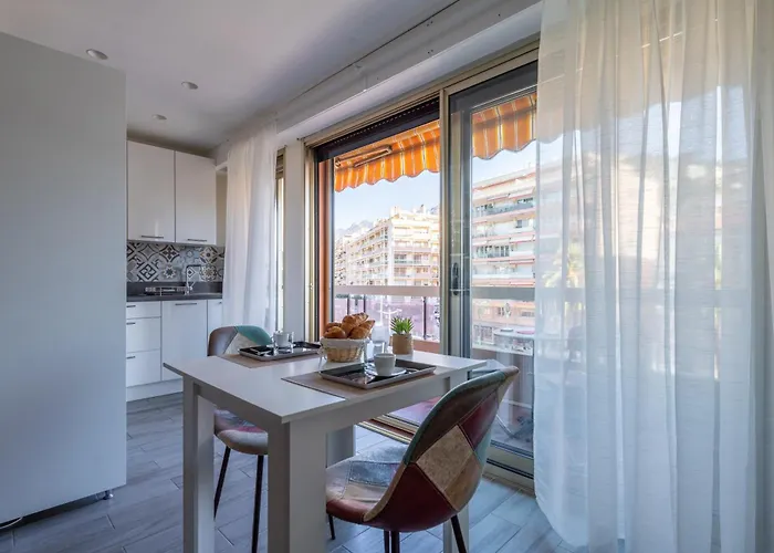 Magnifique 2 Pieces Au Coeur De Menton, Plages, Commerces Et Proximite Gares Lejlighed Menton